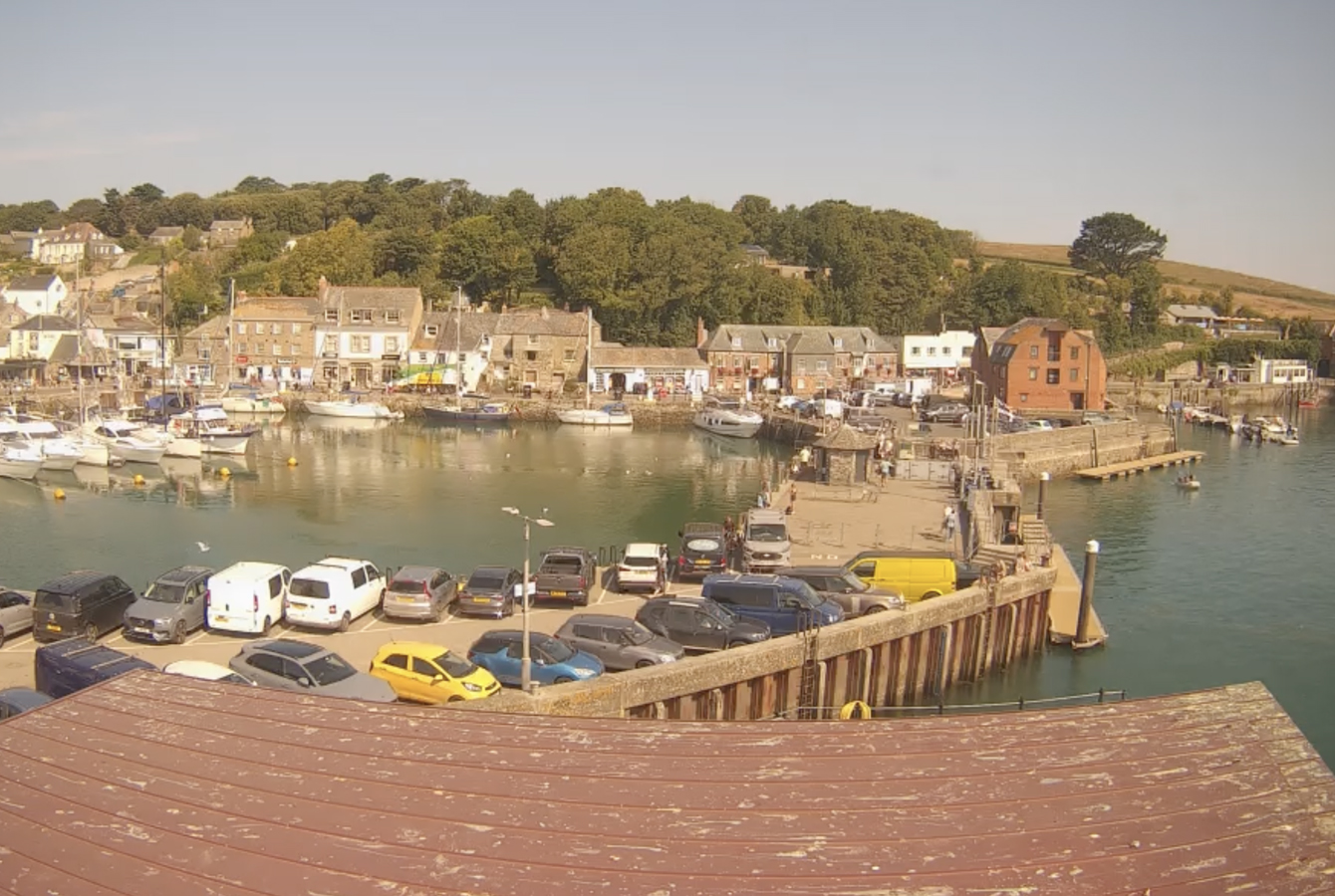 Padstow Harbour webcam view across the harbour and quayside